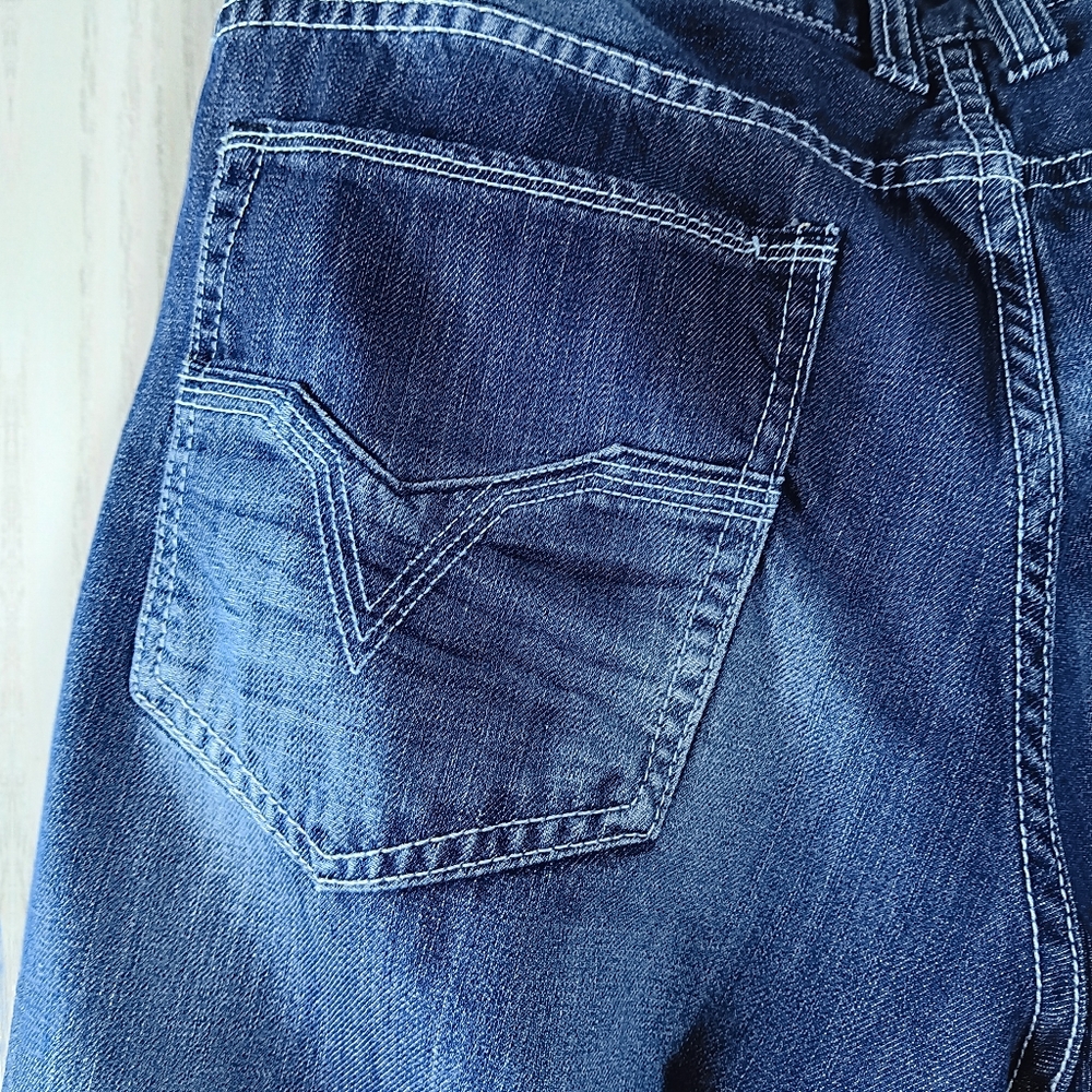 Helix Jeans Mens Size 36x34 Bootcut Blue Denim Whiskered Distressed.  - Picture 10 of 16
